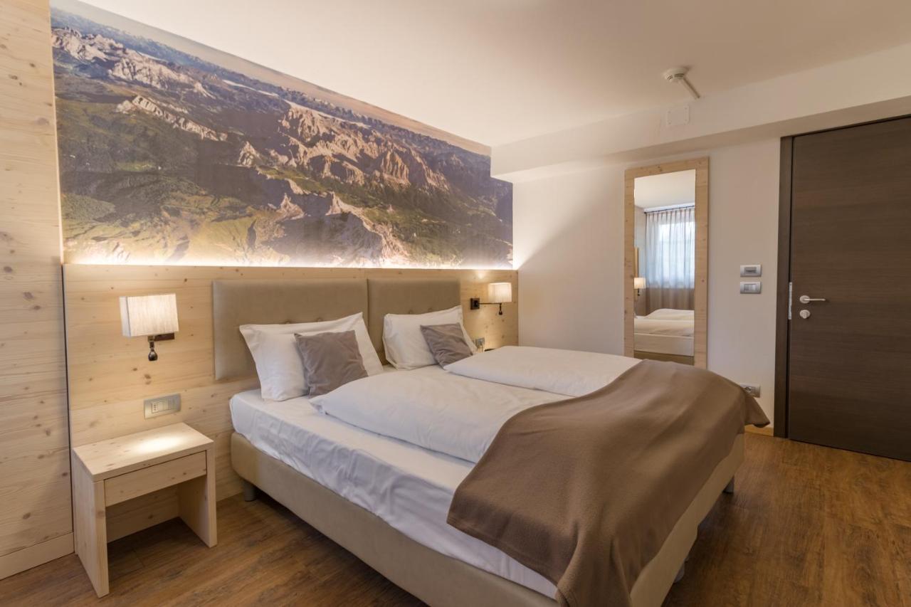 Hotel Villa Argentina Cortina d'Ampezzo Bilik gambar