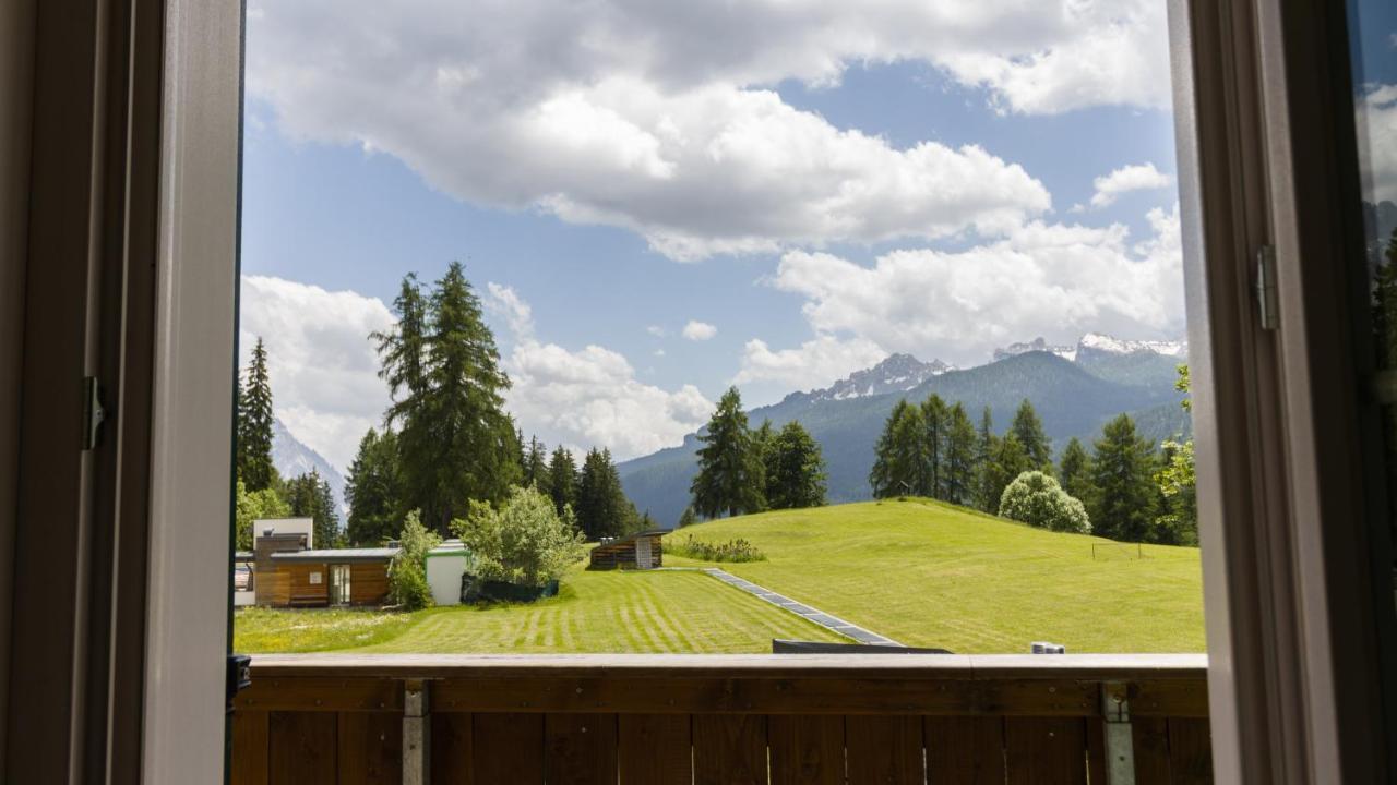 Hotel Villa Argentina Cortina d'Ampezzo Luaran gambar