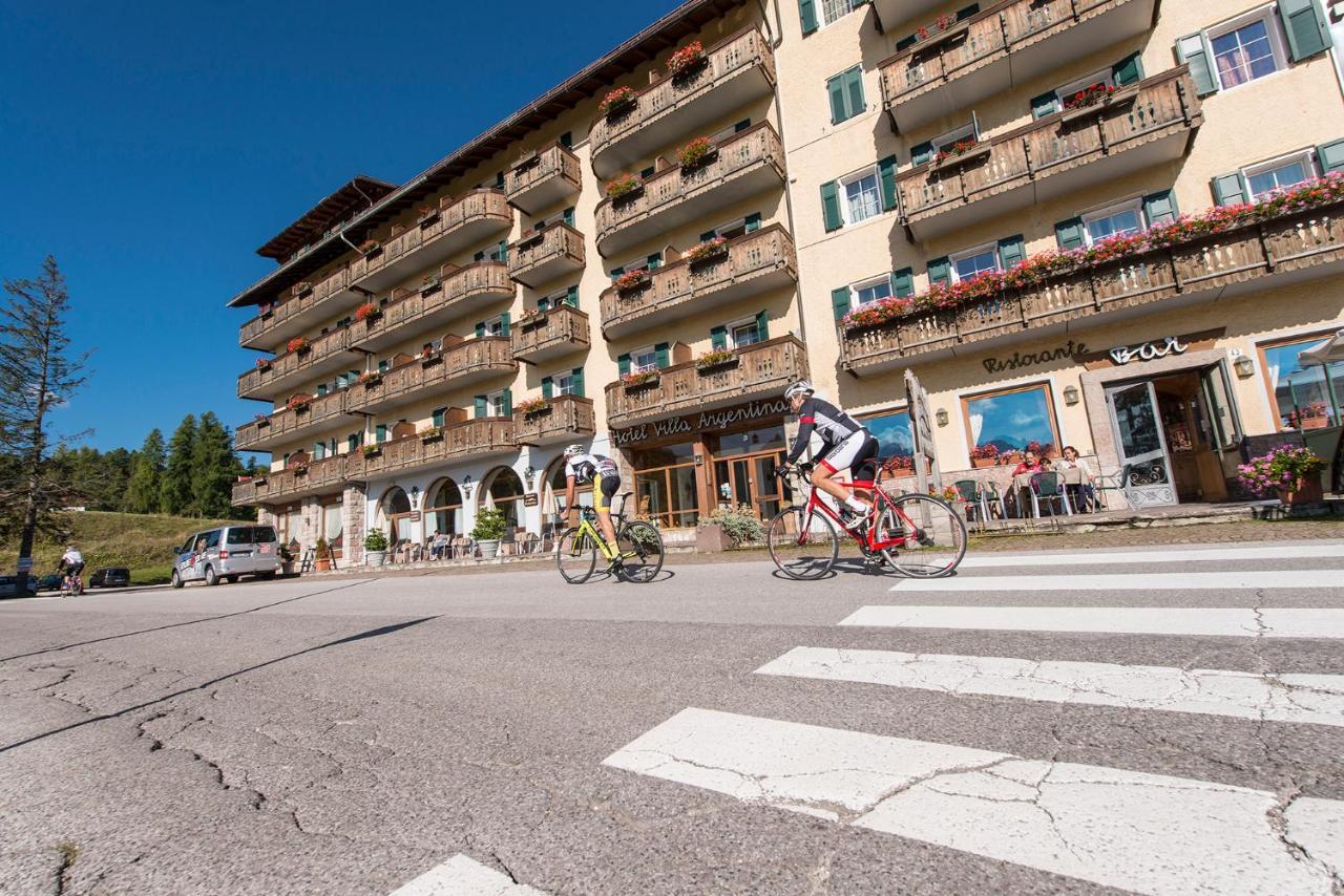 Hotel Villa Argentina Cortina d'Ampezzo Luaran gambar