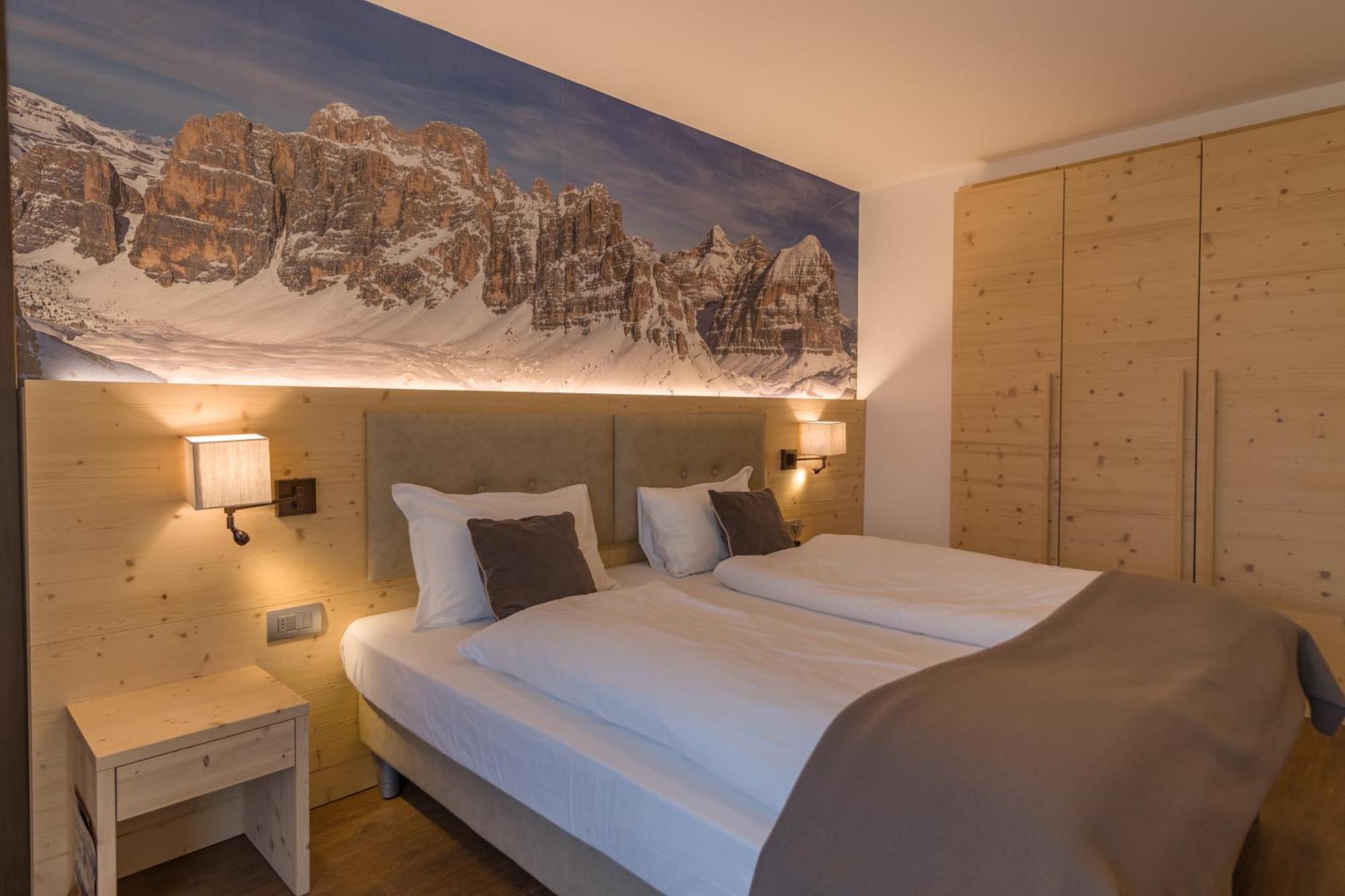 Hotel Villa Argentina Cortina d'Ampezzo Bilik gambar